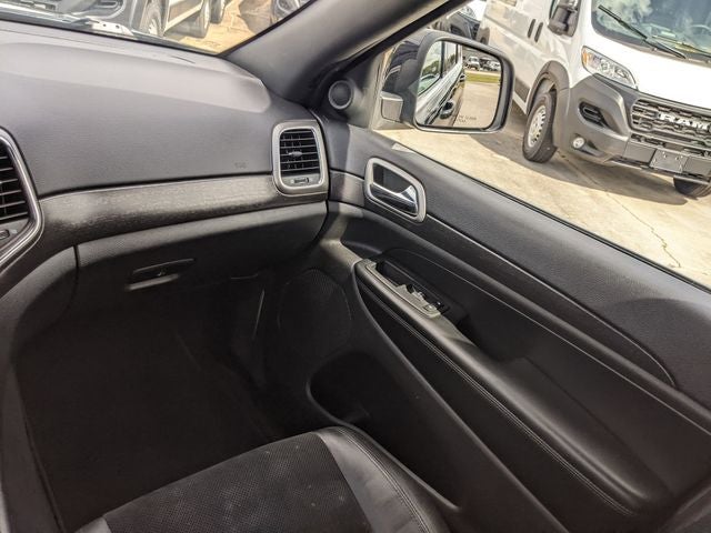 2018 Jeep Grand Cherokee Laredo E 4x2