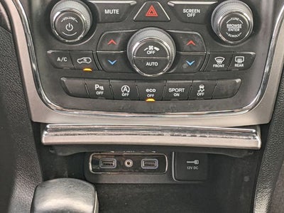 2018 Jeep Grand Cherokee Laredo E 4x2