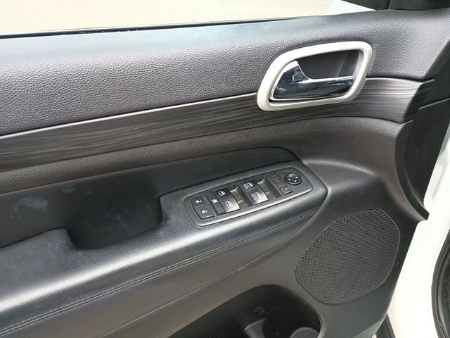 2021 Jeep Grand Cherokee Laredo E 4x4