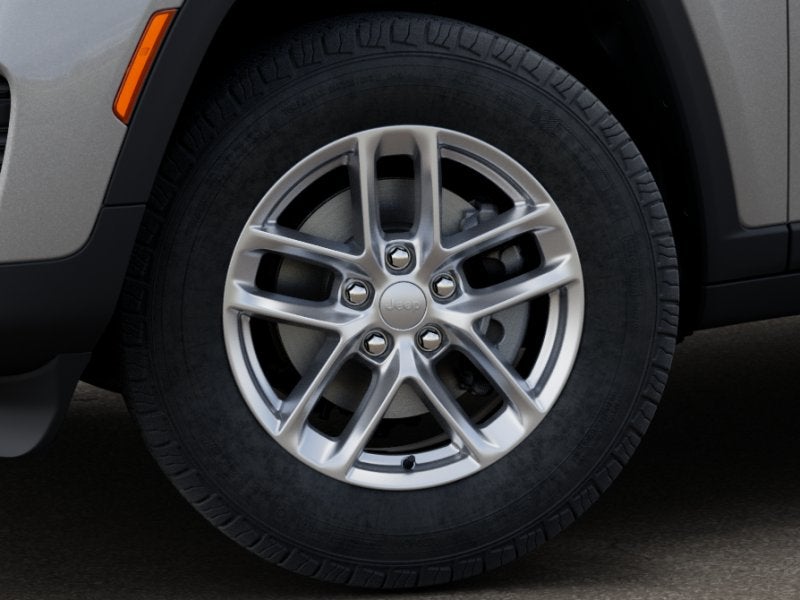 2025 Jeep Grand Cherokee GRAND CHEROKEE LAREDO X 4X2