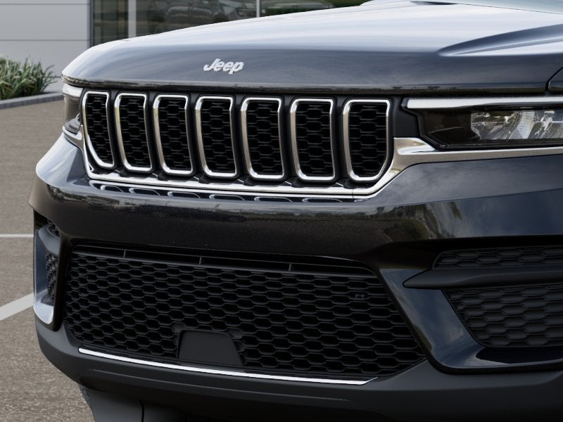 2026 Jeep Grand Cherokee GRAND CHEROKEE LAREDO X 4X2