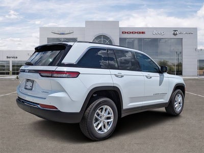 2026 Jeep Grand Cherokee GRAND CHEROKEE LAREDO 4X2