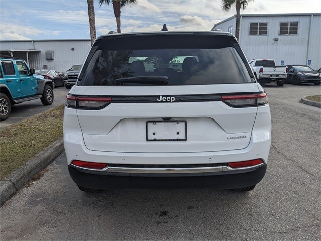 2025 Jeep Grand Cherokee GRAND CHEROKEE LAREDO X 4X2