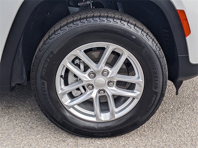 2025 Jeep Grand Cherokee GRAND CHEROKEE LAREDO X 4X2