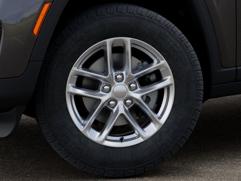 2026 Jeep Grand Cherokee GRAND CHEROKEE LAREDO X 4X2