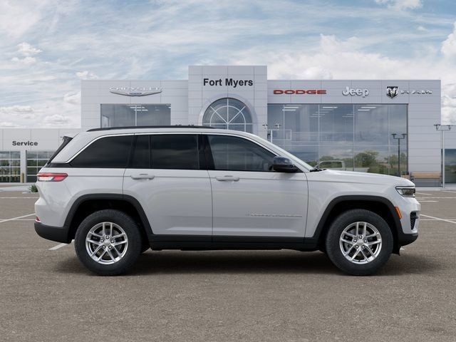 2026 Jeep Grand Cherokee GRAND CHEROKEE LAREDO X 4X2