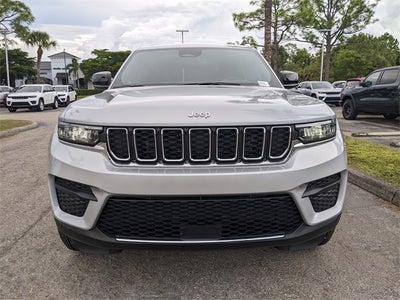 2025 Jeep Grand Cherokee GRAND CHEROKEE LAREDO X 4X2