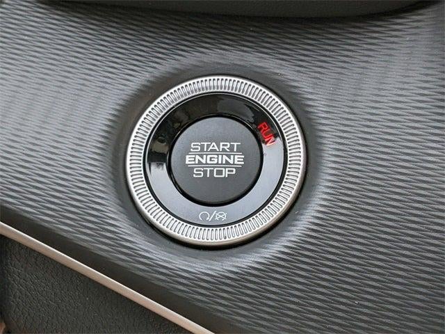 2025 Jeep Grand Cherokee GRAND CHEROKEE LAREDO 4X2