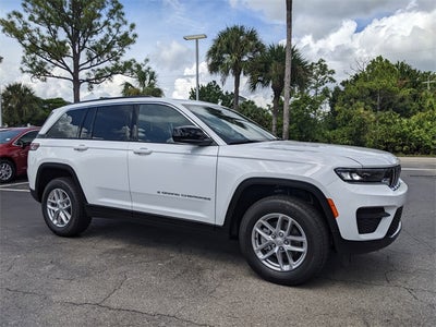 2025 Jeep Grand Cherokee GRAND CHEROKEE LAREDO X 4X2