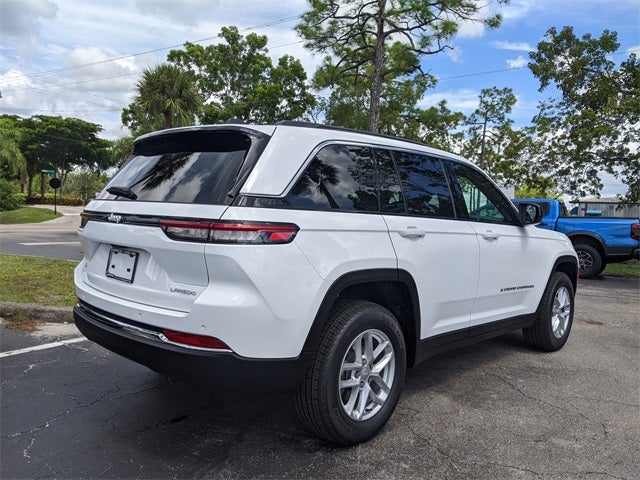2025 Jeep Grand Cherokee GRAND CHEROKEE LAREDO X 4X2