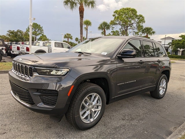 2025 Jeep Grand Cherokee GRAND CHEROKEE LAREDO X 4X2