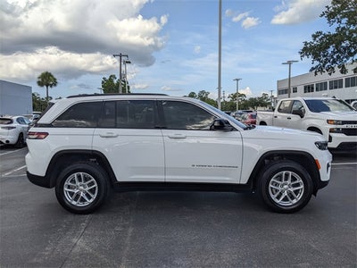 2025 Jeep Grand Cherokee Laredo X 4x2