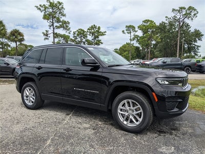 2025 Jeep Grand Cherokee GRAND CHEROKEE LAREDO X 4X2