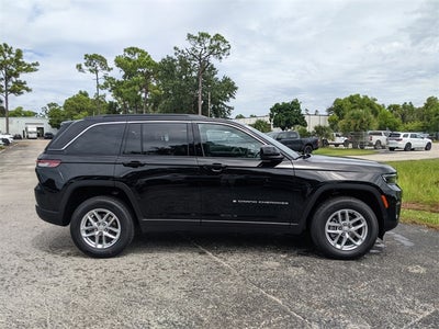 2025 Jeep Grand Cherokee GRAND CHEROKEE LAREDO X 4X2