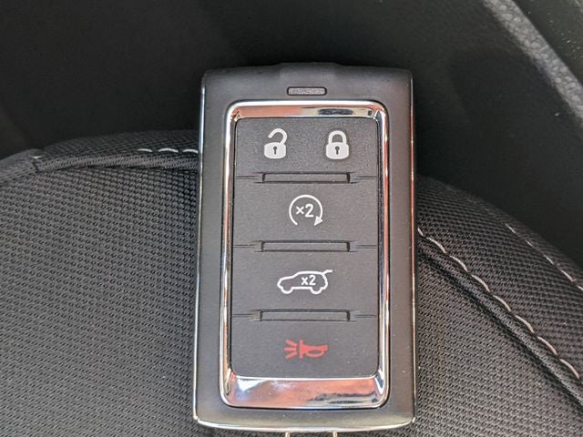 2026 Jeep Grand Cherokee GRAND CHEROKEE LAREDO X 4X2