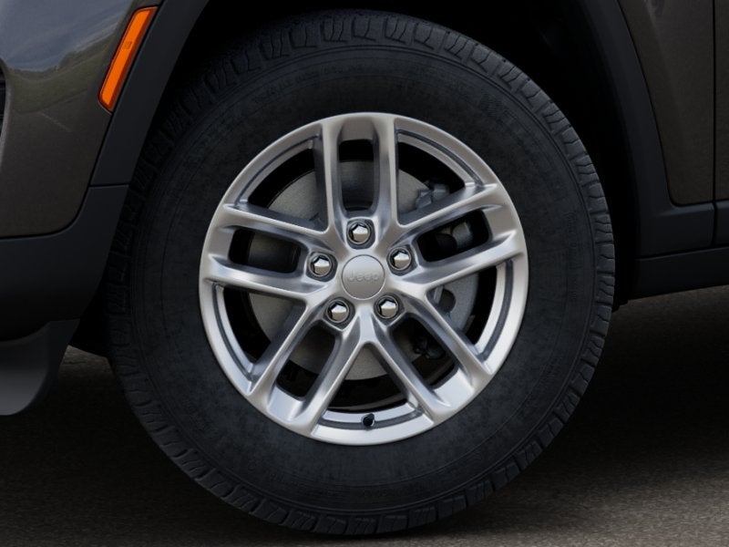 2026 Jeep Grand Cherokee GRAND CHEROKEE LAREDO X 4X2