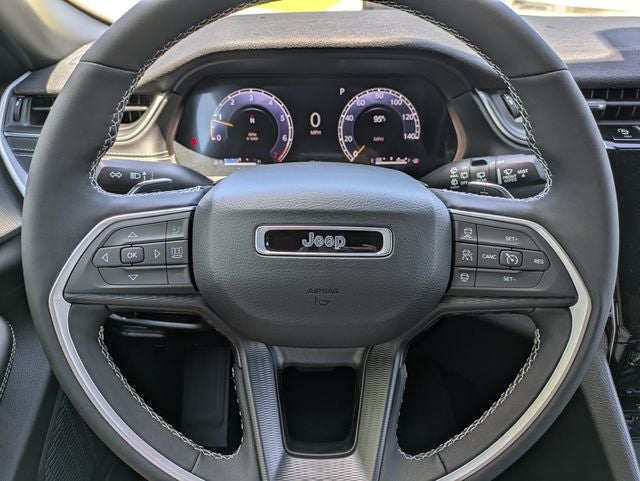 2026 Jeep Grand Cherokee GRAND CHEROKEE LAREDO X 4X2