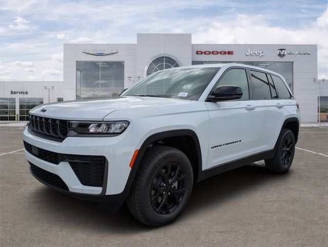 2026 Jeep Grand Cherokee GRAND CHEROKEE LAREDO ALTITUDE 4X2