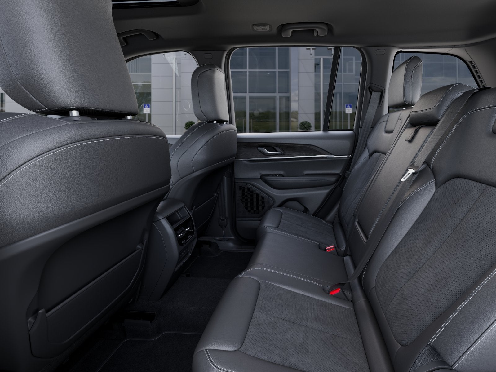 2027 Jeep Grand Cherokee GRAND CHEROKEE LAREDO ALTITUDE 4X2