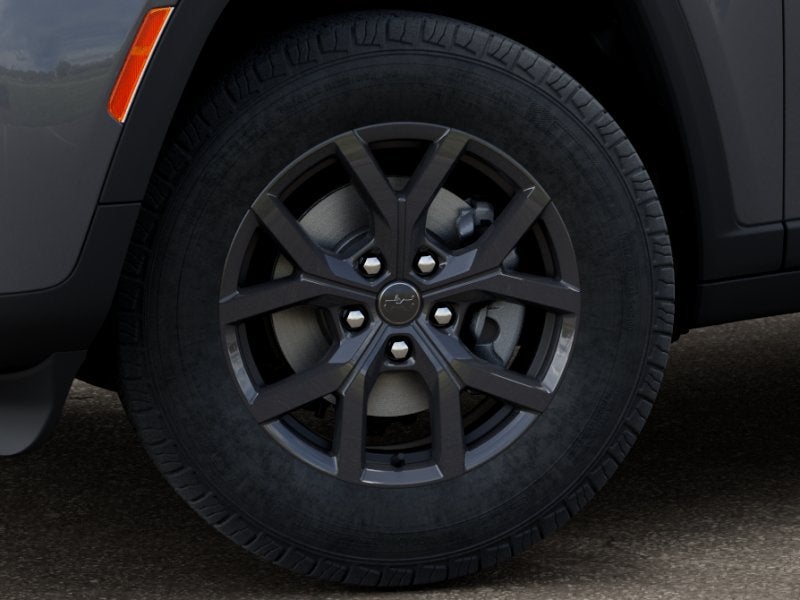 2027 Jeep Grand Cherokee GRAND CHEROKEE LAREDO ALTITUDE 4X2