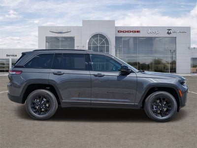 2026 Jeep Grand Cherokee GRAND CHEROKEE LAREDO ALTITUDE 4X2