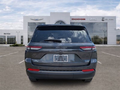 2026 Jeep Grand Cherokee GRAND CHEROKEE LAREDO ALTITUDE 4X2