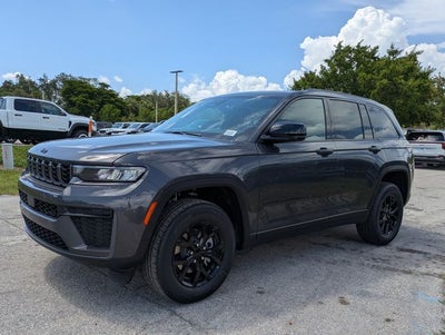 2026 Jeep Grand Cherokee GRAND CHEROKEE LAREDO ALTITUDE 4X2