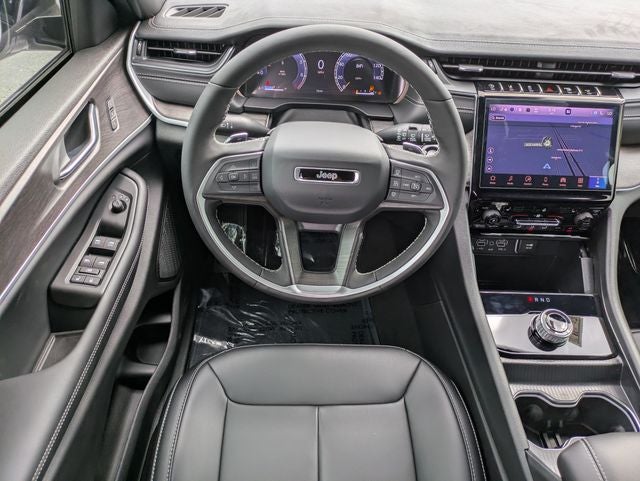 2025 Jeep Grand Cherokee GRAND CHEROKEE LIMITED 4X2