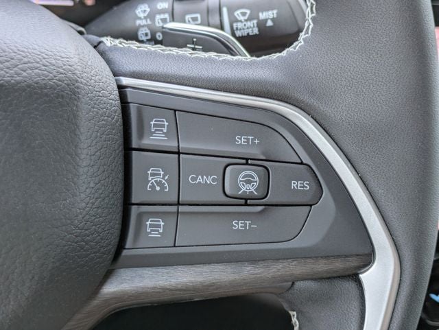 2027 Jeep Grand Cherokee GRAND CHEROKEE LIMITED 4X2