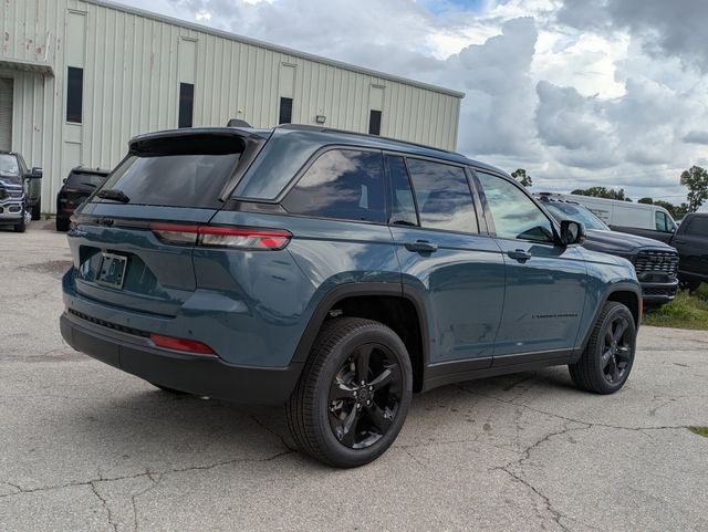 2027 Jeep Grand Cherokee Limited
