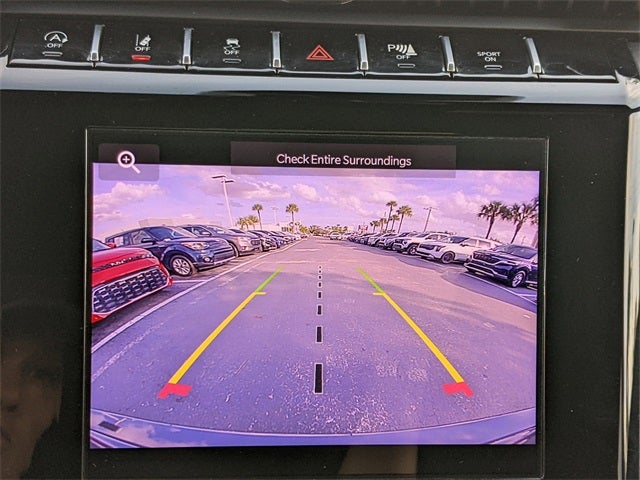 2025 Jeep Grand Cherokee Laredo 4x4