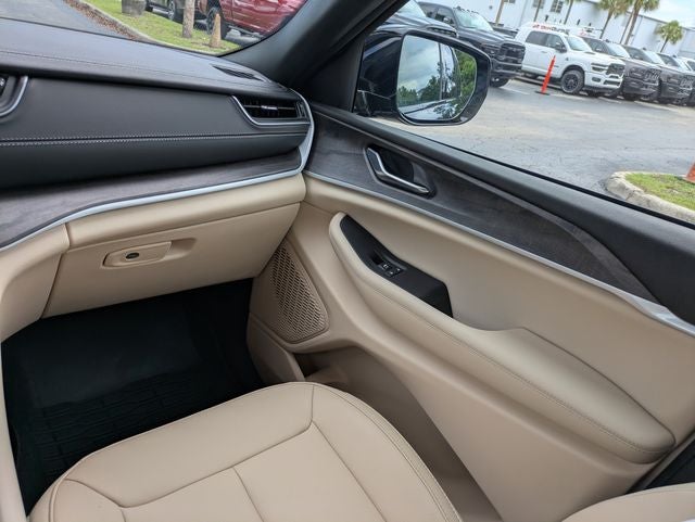 2025 Jeep Grand Cherokee Limited 4x4