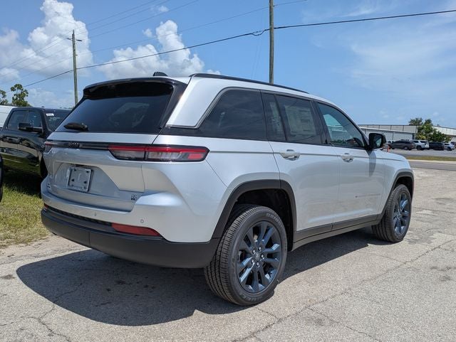 2026 Jeep Grand Cherokee GRAND CHEROKEE 85TH ANNIVERSARY EDITION 4X4