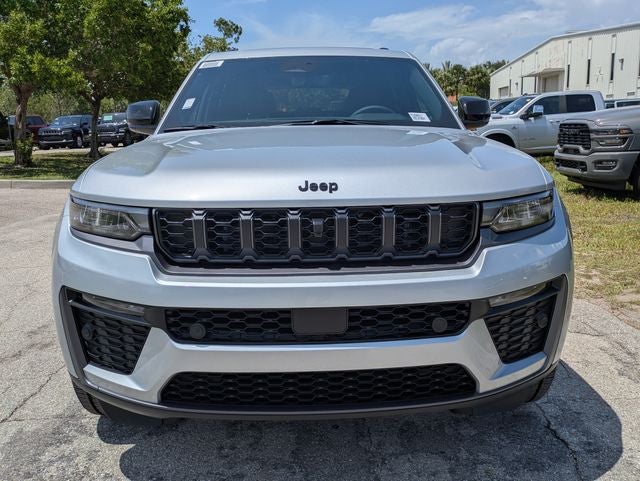 2026 Jeep Grand Cherokee GRAND CHEROKEE 85TH ANNIVERSARY EDITION 4X4