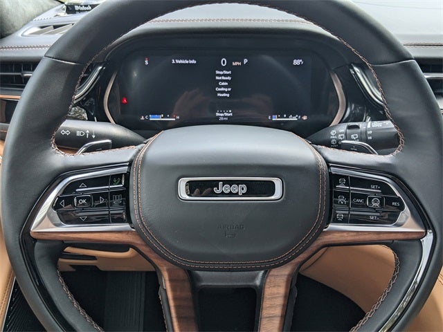 2025 Jeep Grand Cherokee GRAND CHEROKEE SUMMIT RESERVE 4X4