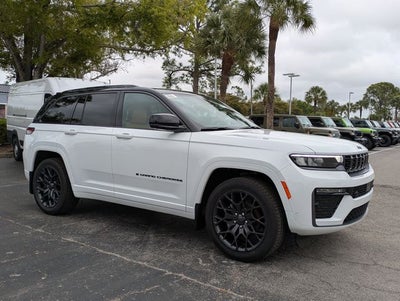 2026 Jeep Grand Cherokee GRAND CHEROKEE SUMMIT 4X4