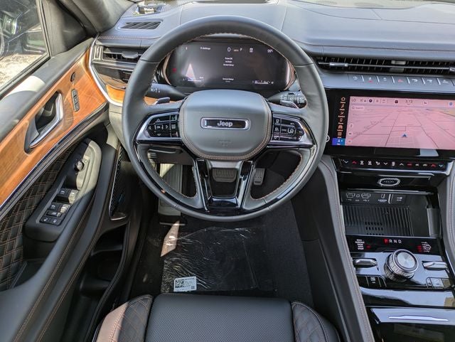 2026 Jeep Grand Cherokee GRAND CHEROKEE SUMMIT 4X4