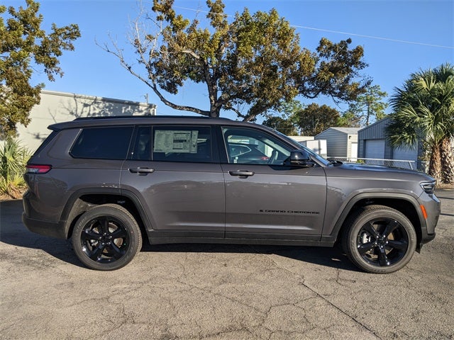 2025 Jeep Grand Cherokee GRAND CHEROKEE L ALTITUDE X 4X2