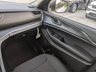 2025 Jeep Grand Cherokee GRAND CHEROKEE L LAREDO X 4X2