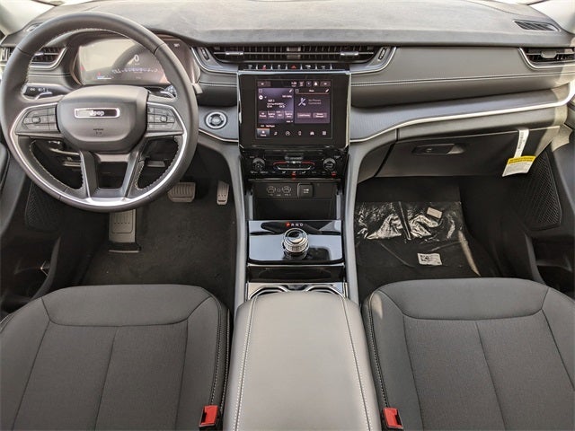 2025 Jeep Grand Cherokee GRAND CHEROKEE L LAREDO 4X2