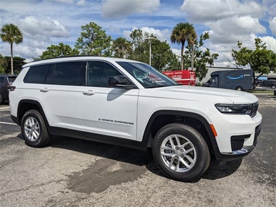 2025 Jeep Grand Cherokee GRAND CHEROKEE L LAREDO 4X2