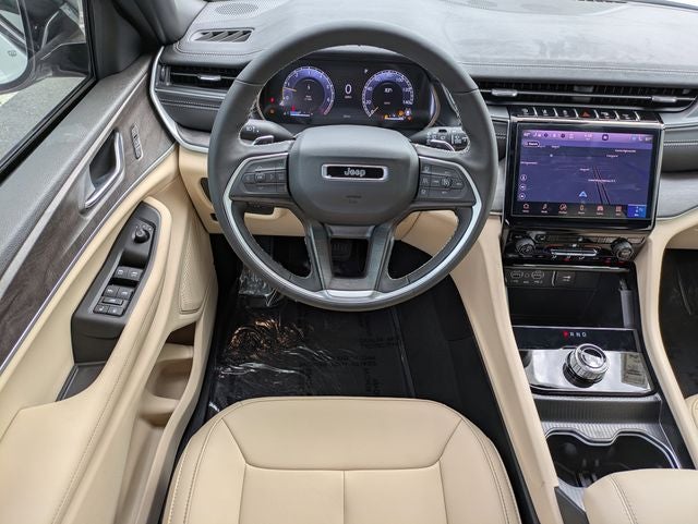 2025 Jeep Grand Cherokee GRAND CHEROKEE L LIMITED 4X2