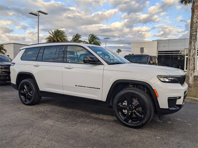 2025 Jeep Grand Cherokee GRAND CHEROKEE L LIMITED 4X2