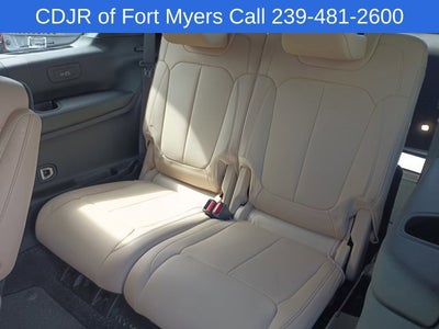 2025 Jeep Grand Cherokee L Limited 4x2