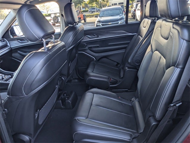 2022 Jeep Grand Cherokee L Limited 4x2