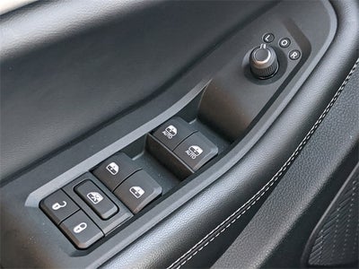 2025 Jeep Grand Cherokee L Limited 4x2