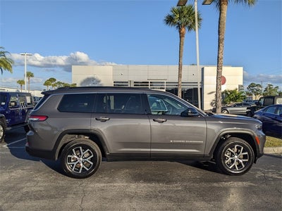 2025 Jeep Grand Cherokee L Limited 4x2