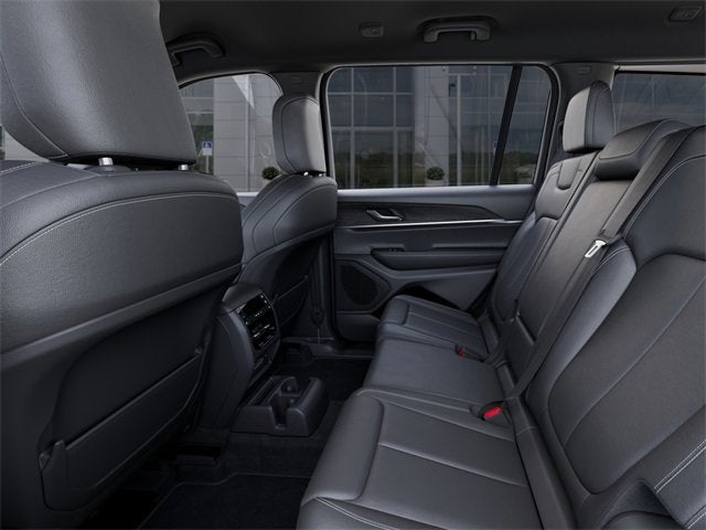 2025 Jeep Grand Cherokee GRAND CHEROKEE L LIMITED 4X2