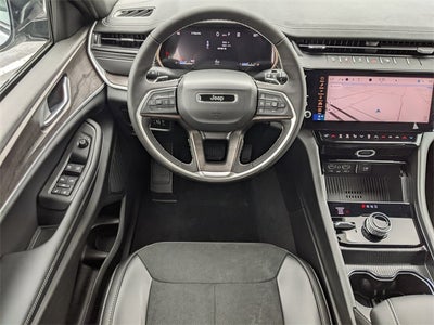 2026 Jeep Grand Cherokee GRAND CHEROKEE L LAREDO ALTITUDE 4X4