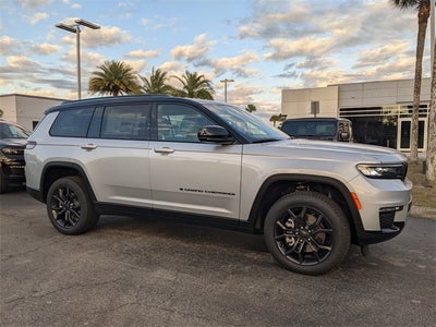 2025 Jeep Grand Cherokee GRAND CHEROKEE L LIMITED 4X4